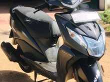 Honda DIO 2018 Motorbike