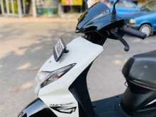 Honda DIO 2015 Motorbike