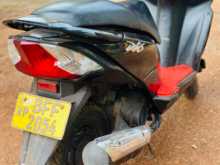 https://riyasewana.com/uploads/honda-dio-1111022613802.jpg