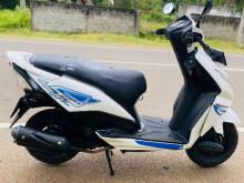 https://riyasewana.com/uploads/honda-dio-11117006884.jpg
