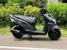 https://riyasewana.com/uploads/honda-dio-1112020222873.jpg