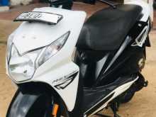 Honda DIO 2017 Motorbike