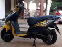 https://riyasewana.com/uploads/honda-dio-111329414663.jpg