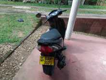 https://riyasewana.com/uploads/honda-dio-111393313822.jpg