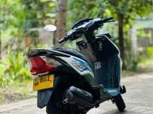 https://riyasewana.com/uploads/honda-dio-1114430522573.jpg