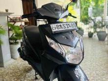 https://riyasewana.com/uploads/honda-dio-1114513824992.jpg