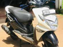 Honda DIO 2015 Motorbike