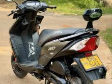 https://riyasewana.com/uploads/honda-dio-1117352824332.jpg