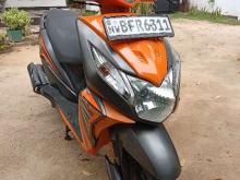 https://riyasewana.com/uploads/honda-dio-111947586361.jpg