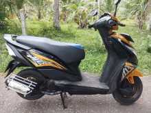 https://riyasewana.com/uploads/honda-dio-112040594582.jpg