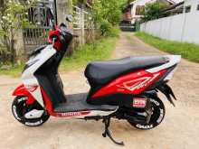 https://riyasewana.com/uploads/honda-dio-1121294922522.jpg