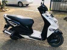 https://riyasewana.com/uploads/honda-dio-1122255613613.jpg