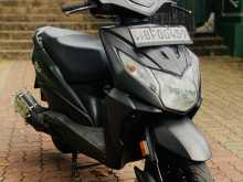 Honda Dio 2017 Motorbike