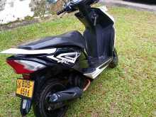 https://riyasewana.com/uploads/honda-dio-113083913664.jpg