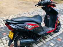 https://riyasewana.com/uploads/honda-dio-113254113402.jpg