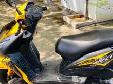 https://riyasewana.com/uploads/honda-dio-11335416386.jpg