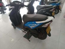 https://riyasewana.com/uploads/honda-dio-11412336046.jpg