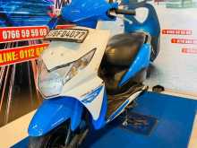 https://riyasewana.com/uploads/honda-dio-11512581352.jpg