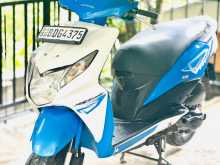 https://riyasewana.com/uploads/honda-dio-116191313983.jpg