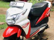 https://riyasewana.com/uploads/honda-dio-117272622503.jpg
