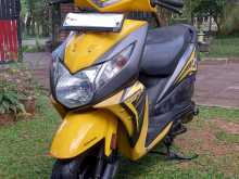 Honda DIO 2017 Motorbike