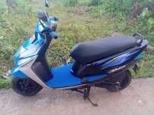 https://riyasewana.com/uploads/honda-dio-11934144793.jpg