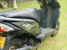 https://riyasewana.com/uploads/honda-dio-119453224991.jpg