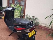 https://riyasewana.com/uploads/honda-dio-1200139495343.jpg