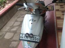 https://riyasewana.com/uploads/honda-dio-12034176863.jpg