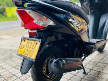 https://riyasewana.com/uploads/honda-dio-12040336563.jpg