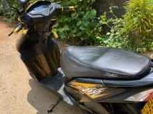 https://riyasewana.com/uploads/honda-dio-120411519233.jpg