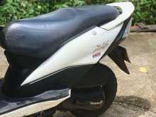 https://riyasewana.com/uploads/honda-dio-121404444442.jpg