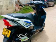 https://riyasewana.com/uploads/honda-dio-1214393013333.jpg
