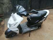 https://riyasewana.com/uploads/honda-dio-121502345003.jpg