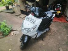https://riyasewana.com/uploads/honda-dio-121507056496.jpg