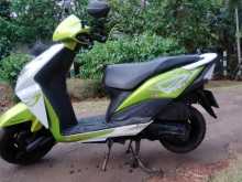 Honda Dio 2017 motorcycle