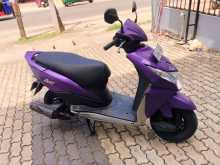 https://riyasewana.com/uploads/honda-dio-121747454653.jpg