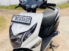 https://riyasewana.com/uploads/honda-dio-1219412522713.jpg