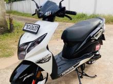 https://riyasewana.com/uploads/honda-dio-1219415924572.jpg