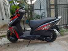 https://riyasewana.com/uploads/honda-dio-1220090713843.jpg