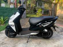 https://riyasewana.com/uploads/honda-dio-1220314013463.jpg