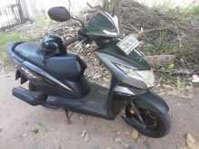 https://riyasewana.com/uploads/honda-dio-122121374853.jpg