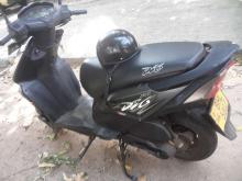 https://riyasewana.com/uploads/honda-dio-122122176585.jpg