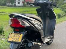 https://riyasewana.com/uploads/honda-dio-124191813963.jpg