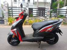 https://riyasewana.com/uploads/honda-dio-127161413733.jpg