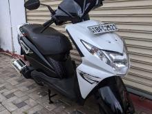 https://riyasewana.com/uploads/honda-dio-12859596894.jpg