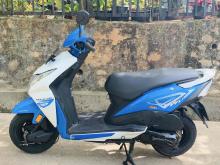 https://riyasewana.com/uploads/honda-dio-129365124612.jpg
