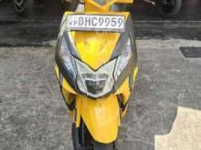 https://riyasewana.com/uploads/honda-dio-1310595949611.jpg