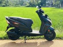 https://riyasewana.com/uploads/honda-dio-1312211922703.jpg