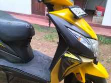 https://riyasewana.com/uploads/honda-dio-131223154393.jpg